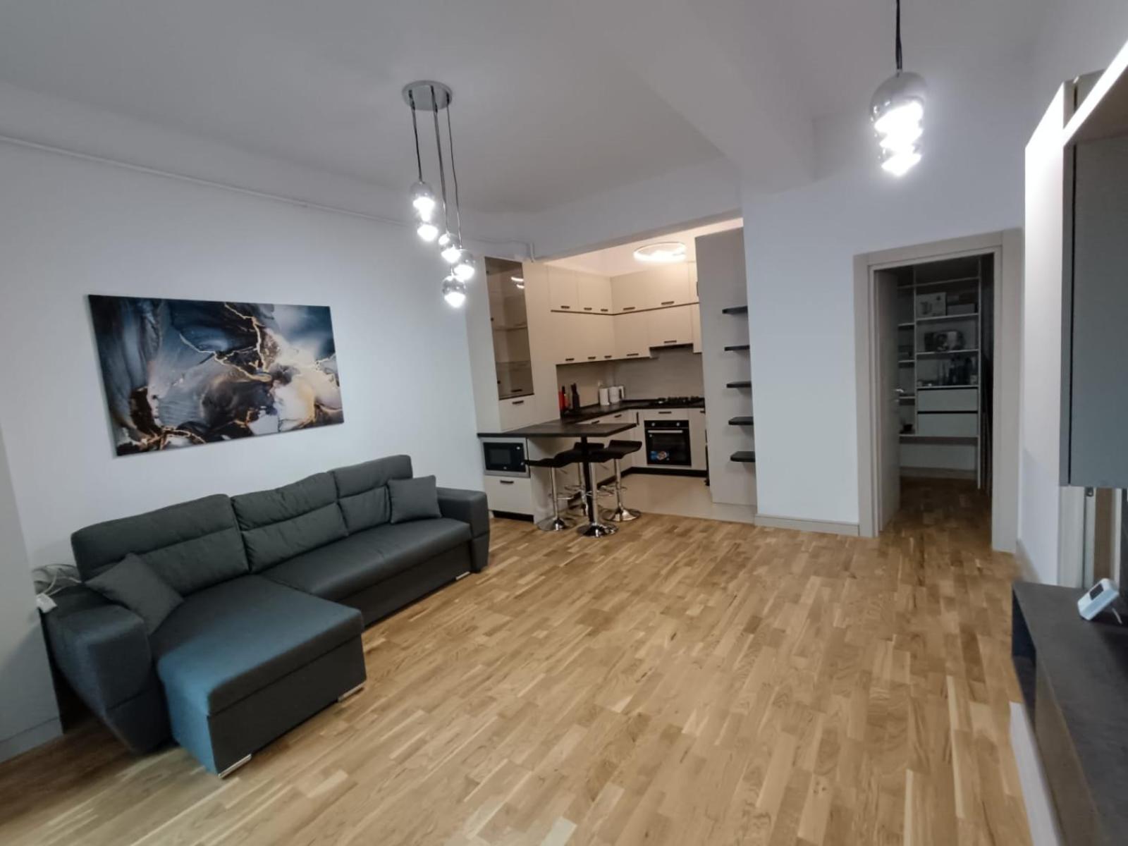 Near Airport 2 Rooms Apartments In Himson Jassy Zewnętrze zdjęcie